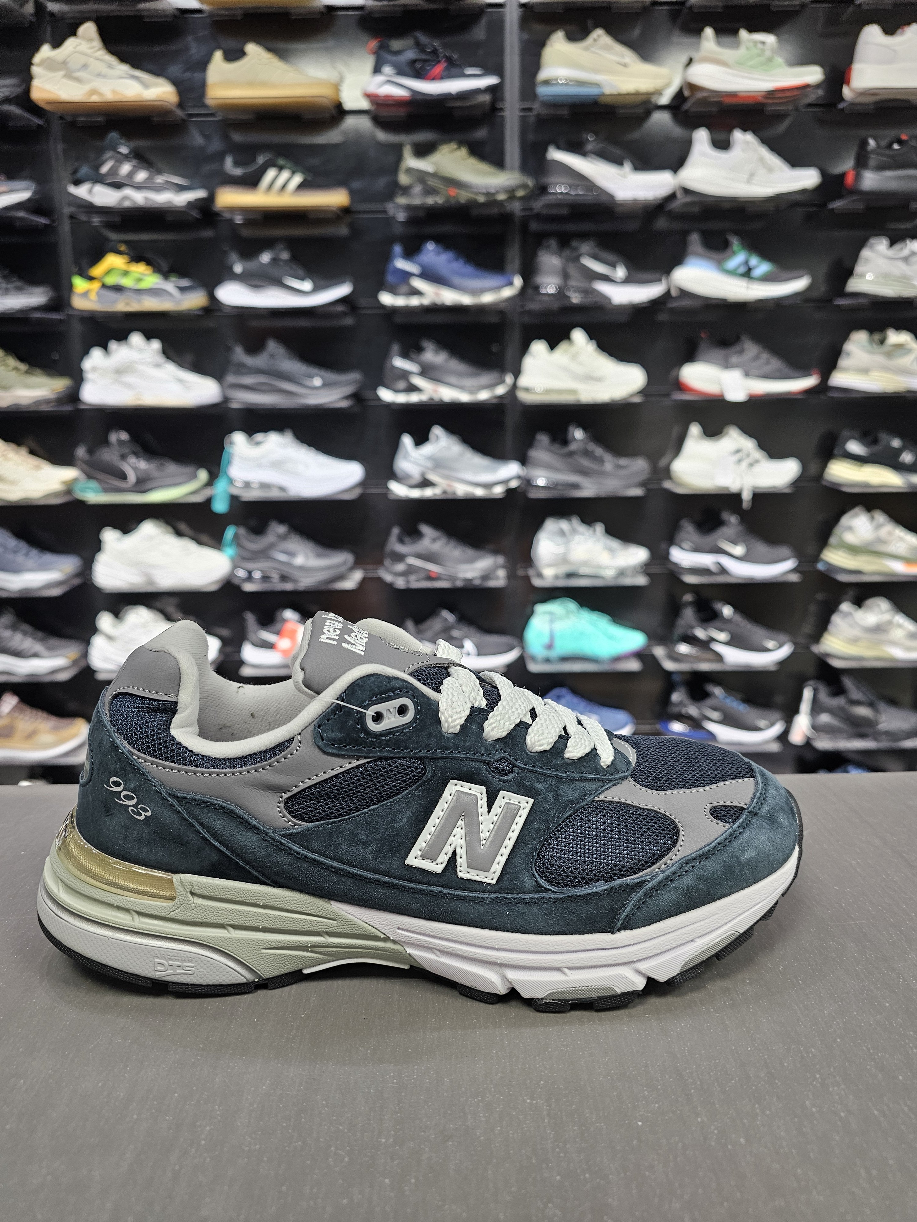 NB 993 modeli Tam kalip Ortopedik 40 ile 45 arası 2000 tl kargo bizden 